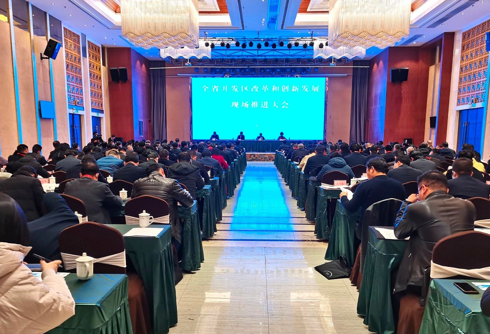 国产人成无码视频在线观看